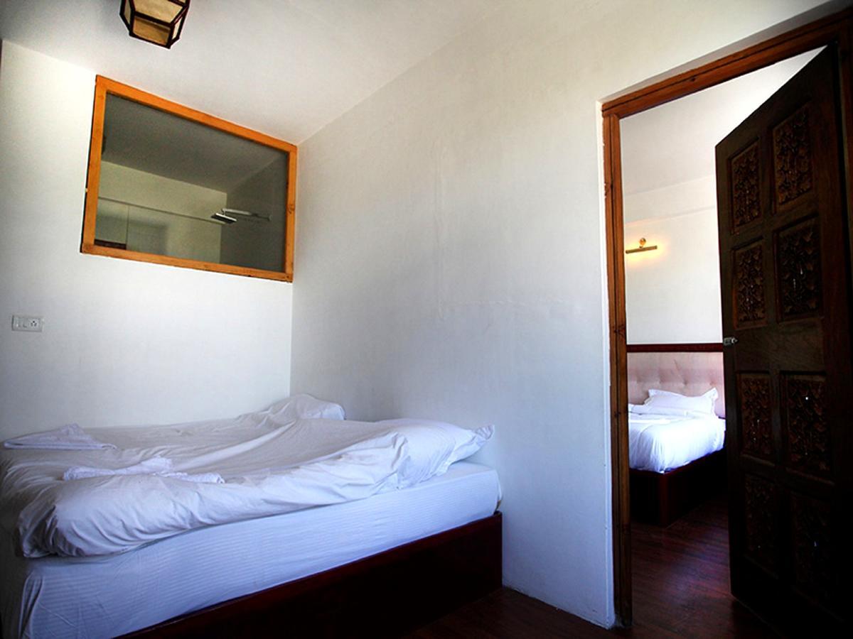 The Hotel Himalaya, 레 외부 사진